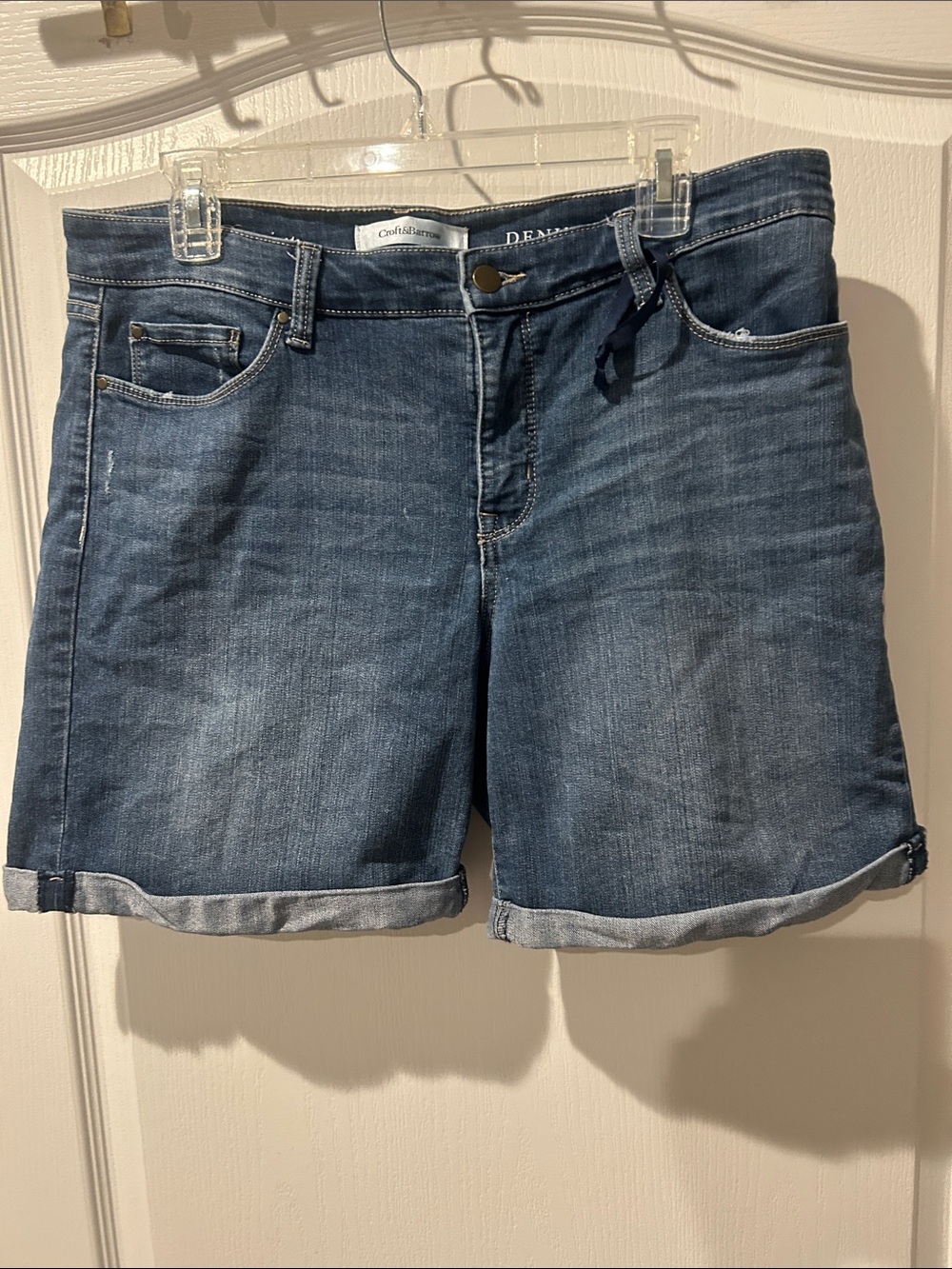 croft & barrow Dark Blue Rolled-Hem stretch Denim Shorts 12